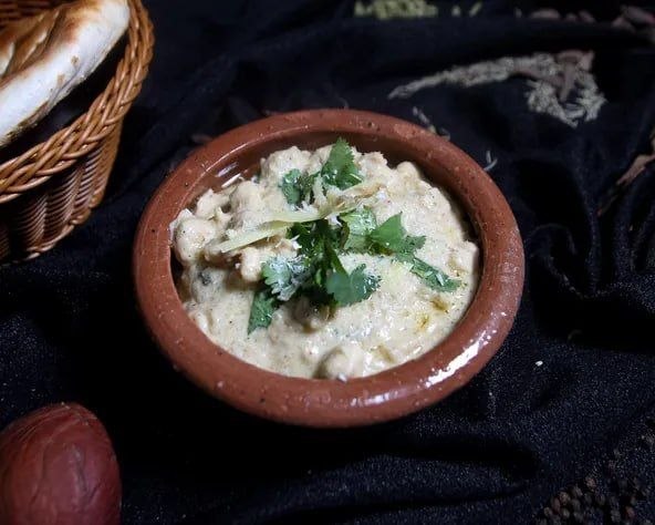 Chicken Maackny Handi
