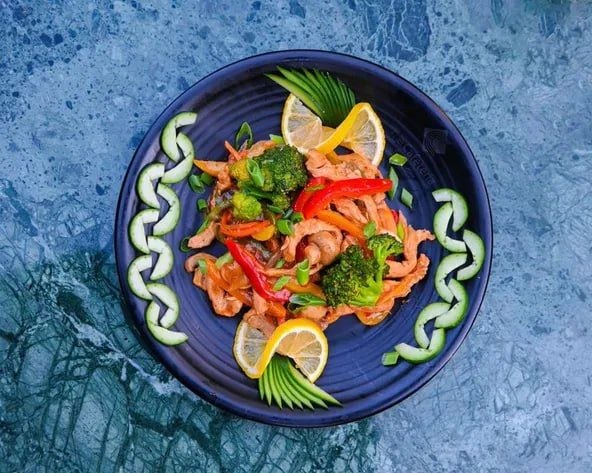 Cafeteria Chicken Stir Fry
