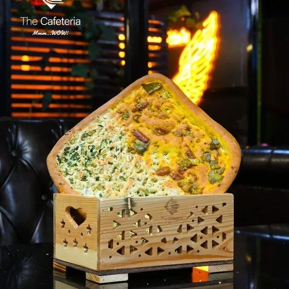 Milky Achari Garlic Bread