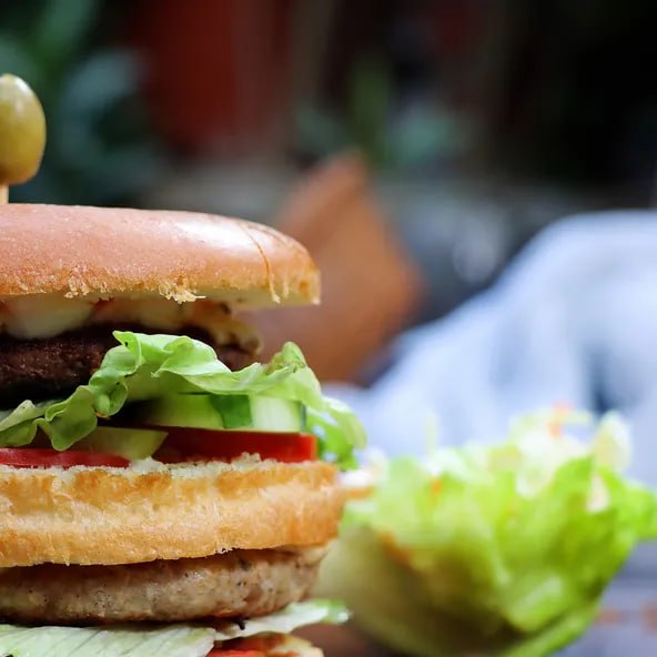 Cafeteria Special Burger