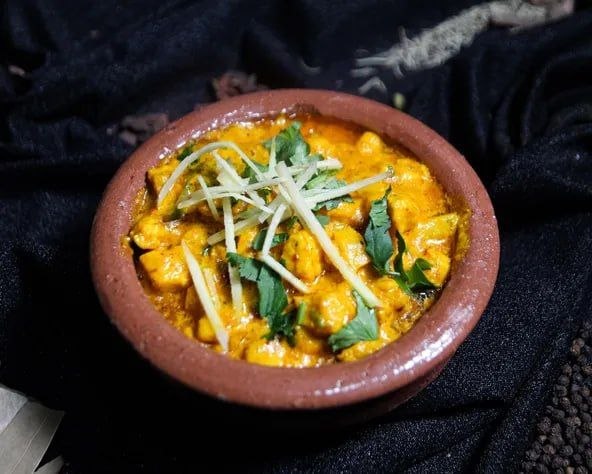 Chicken Shekarpori Handi